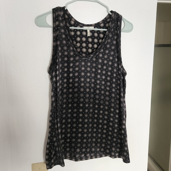 Joie Tops - Joie silk patterned black sleeveless top size xs